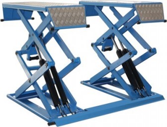 Подъемник ножничный электрогидравлический AET F6106 (220В) 3т (AE&T) Подъемник ножничный электрогидравлический AET F6106 (220В) 3т (AE&T)